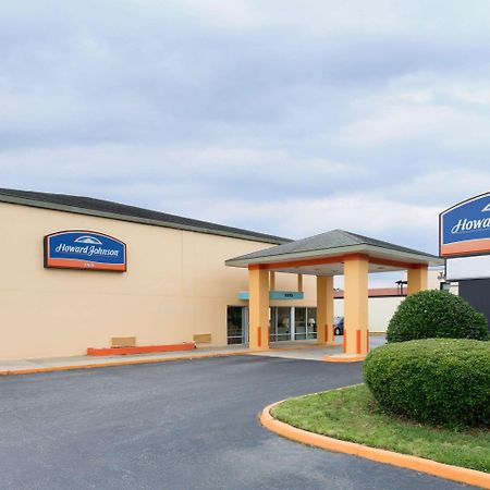 Howard Johnson By Wyndham Virginia Beach Exterior photo