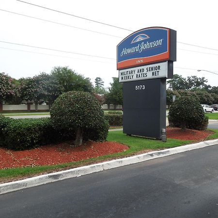 Howard Johnson By Wyndham Virginia Beach Exterior photo